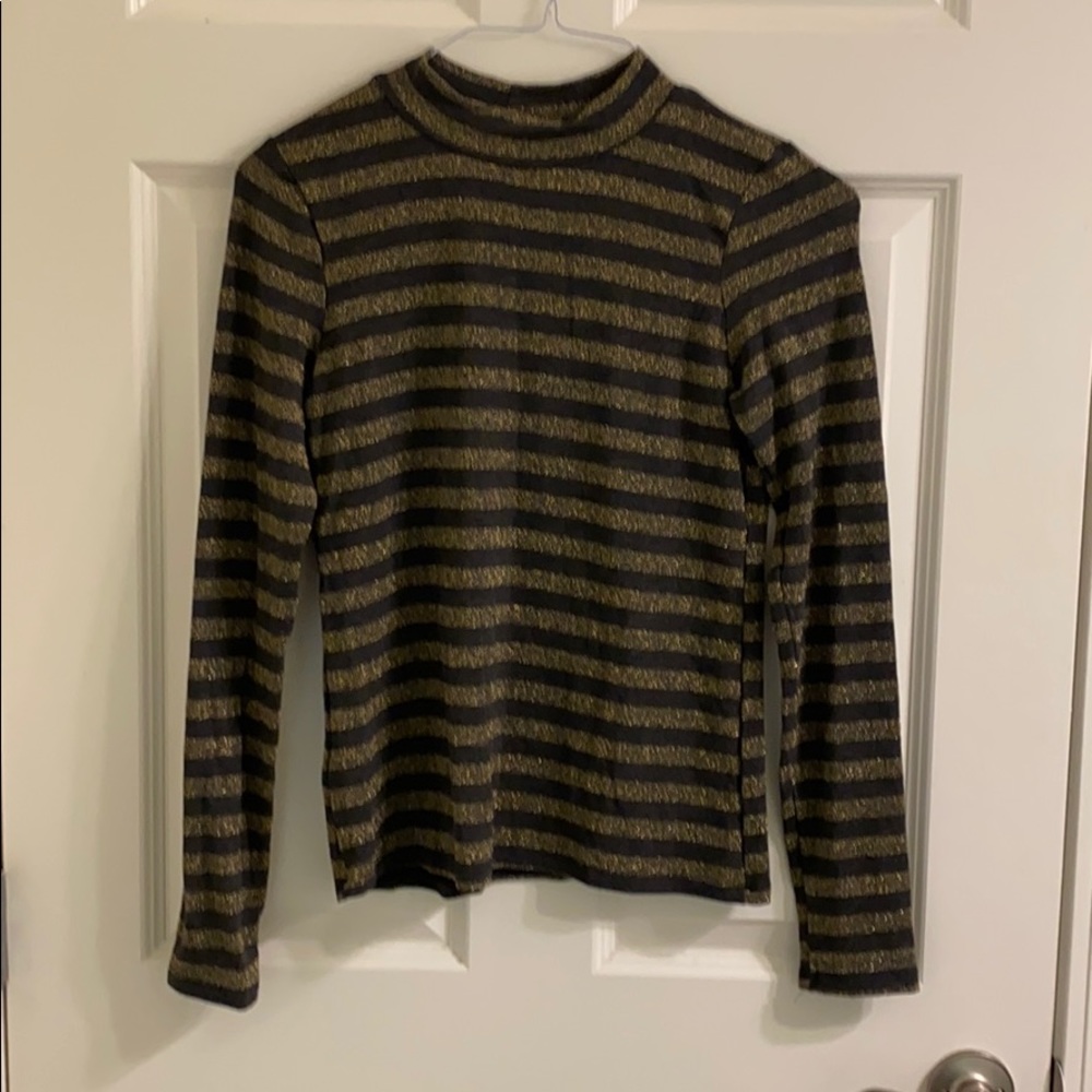Gold striped mock turtleneck shirt- size L